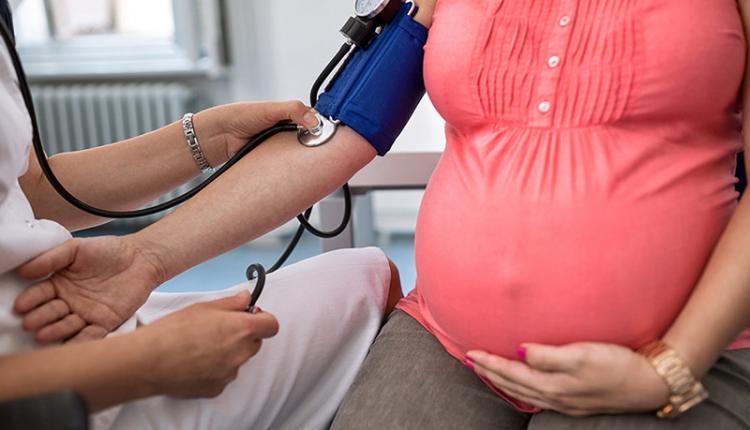 مسمومیت در بارداری چه علائمی دارد؟